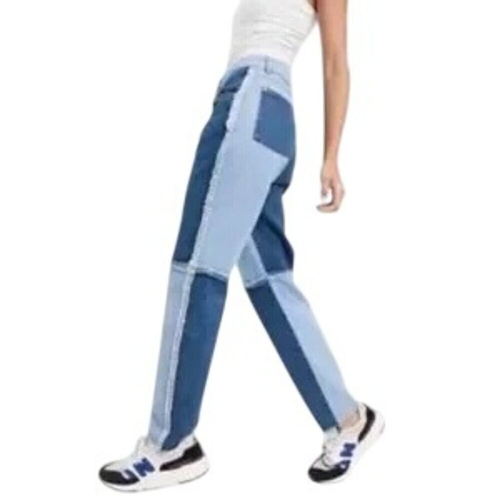 The Ragged Priest Quarter Panel Equilibrium Mom Jeans - Picture 3 of 10